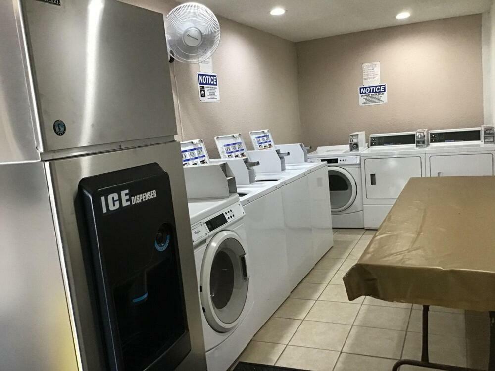 Budget Inn & Suites Oklahoma City Buitenkant foto